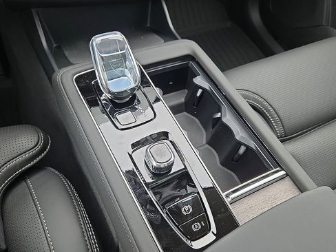 New 2026 Volvo XC90 T8 Ultra w/ Lounge Package AWD/4WD image 29