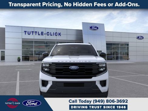 New 2026 Ford Expedition Active image 6