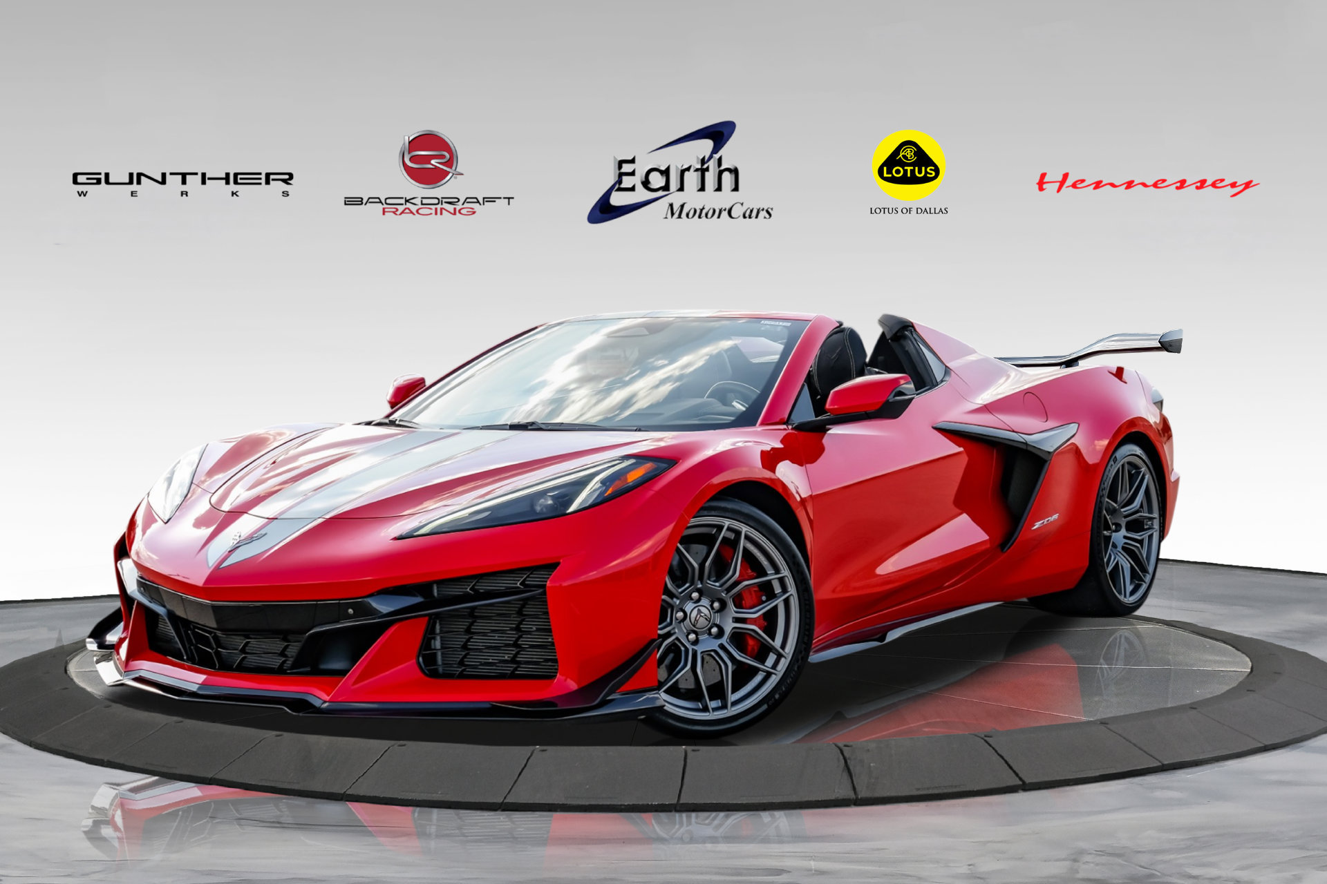 Used 2024 Chevrolet Corvette Z06 w/ Z07 Performance Package RWD image 1