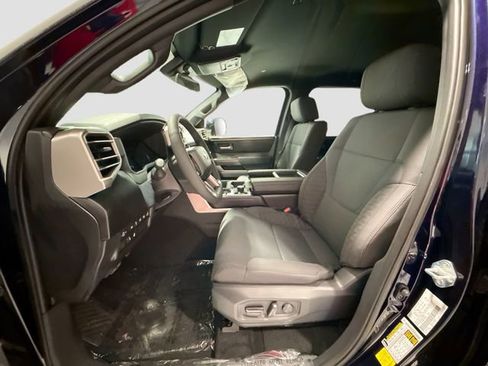 New 2026 Toyota Tundra SR5 w/ TRD Off-Road Package AWD/4WD image 18