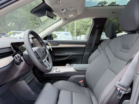 New 2026 Volvo EX90 Plus AWD/4WD image 12