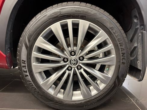 Used 2020 Toyota Highlander Platinum AWD/4WD image 7