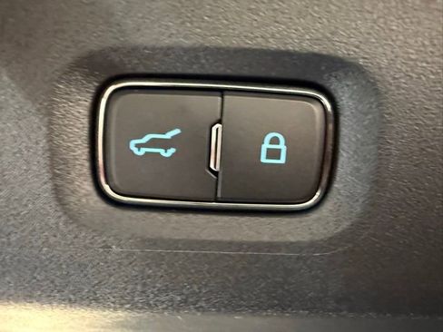 New 2025 Ford Expedition Max Platinum w/ Stealth Performance Package image 10