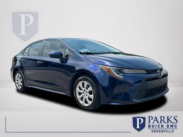 Used 2025 Toyota Corolla LE FWD image 1