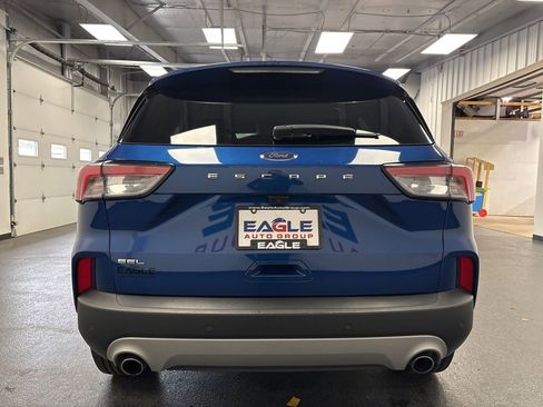 Used 2022 Ford Escape SEL image 10