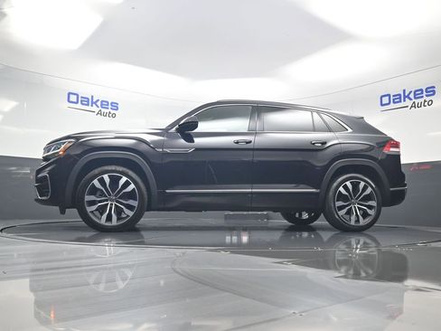 Used 2022 Volkswagen Atlas Cross Sport SEL Premium R-Line AWD/4WD image 44