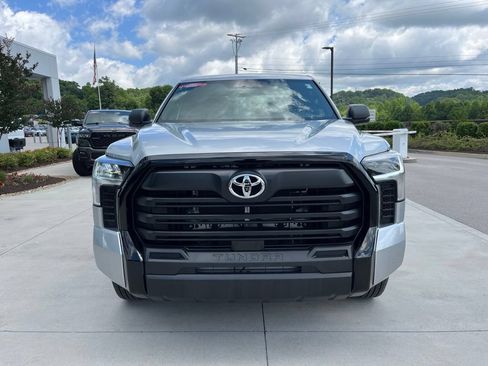 Used 2026 Toyota Tundra SR AWD/4WD image 31