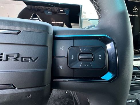 New 2026 GMC Hummer EV 4x4 Crew Cab w/ LPO, Sport Package image 31