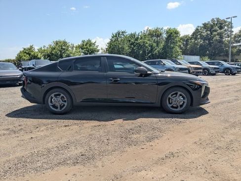 New 2026 Kia K4 FWD image 6