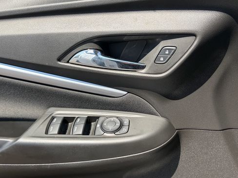 Used 2023 Chevrolet Bolt EUV LT w/ Driver Confidence Package FWD image 13