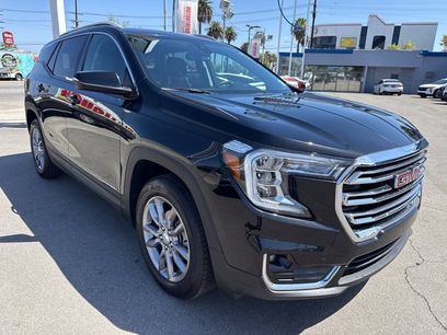 Used 2024 GMC Terrain SLT