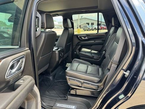 Used 2021 Chevrolet Tahoe Premier AWD/4WD image 18
