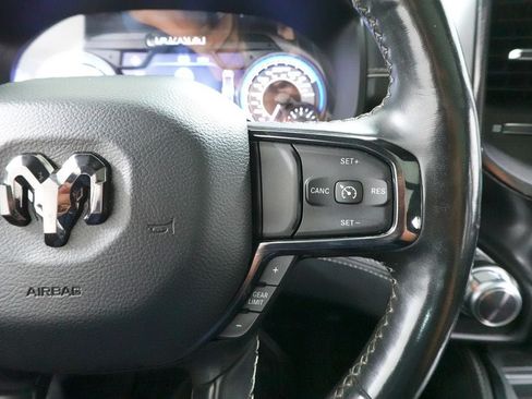 Used 2022 RAM 1500 Limited AWD/4WD image 14