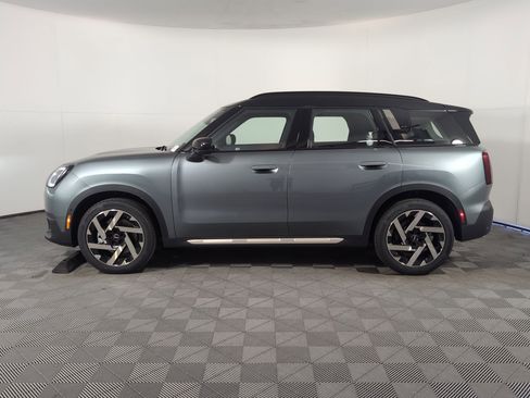 New 2026 MINI Cooper Countryman S image 2