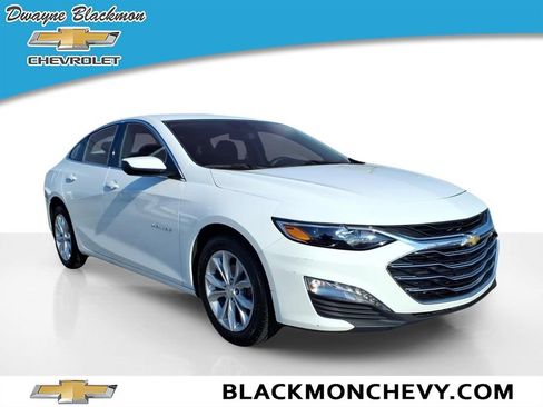 Used 2025 Chevrolet Malibu LT FWD image 1