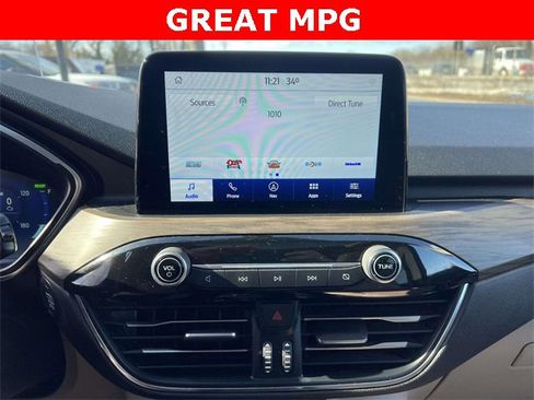 Used 2020 Ford Escape Titanium w/ Titanium Premium Package 2.0 image 24