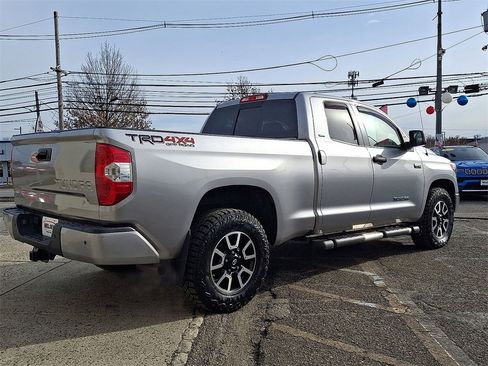 Used 2018 Toyota Tundra SR5 image 24