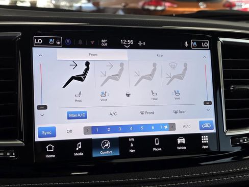 New 2026 Chrysler Pacifica Limited w/ Uconnect Theater Family Group AWD/4WD image 28