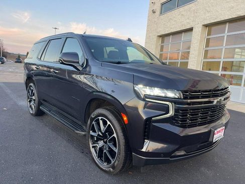 Used 2022 Chevrolet Tahoe RST w/ Luxury Package image 2