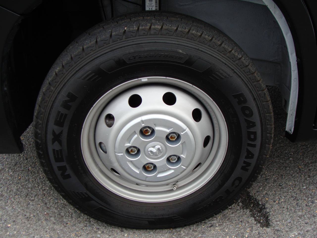 Used 2023 RAM ProMaster 2500 FWD image 26
