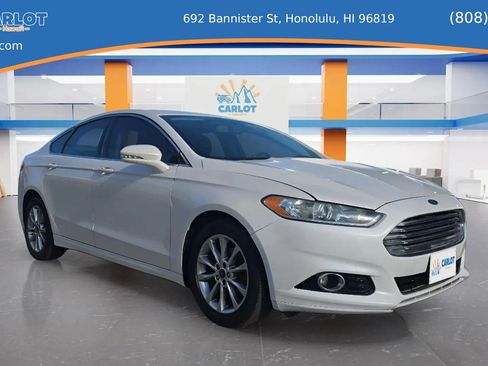 Used 2016 Ford Fusion SE w/ Equipment Group 202A FWD image 6