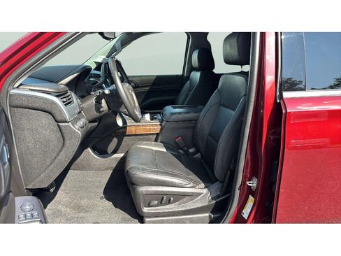 Used 2020 Chevrolet Tahoe LT AWD/4WD image 12
