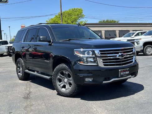 Used 2017 Chevrolet Tahoe LT w/ Luxury Package image 2