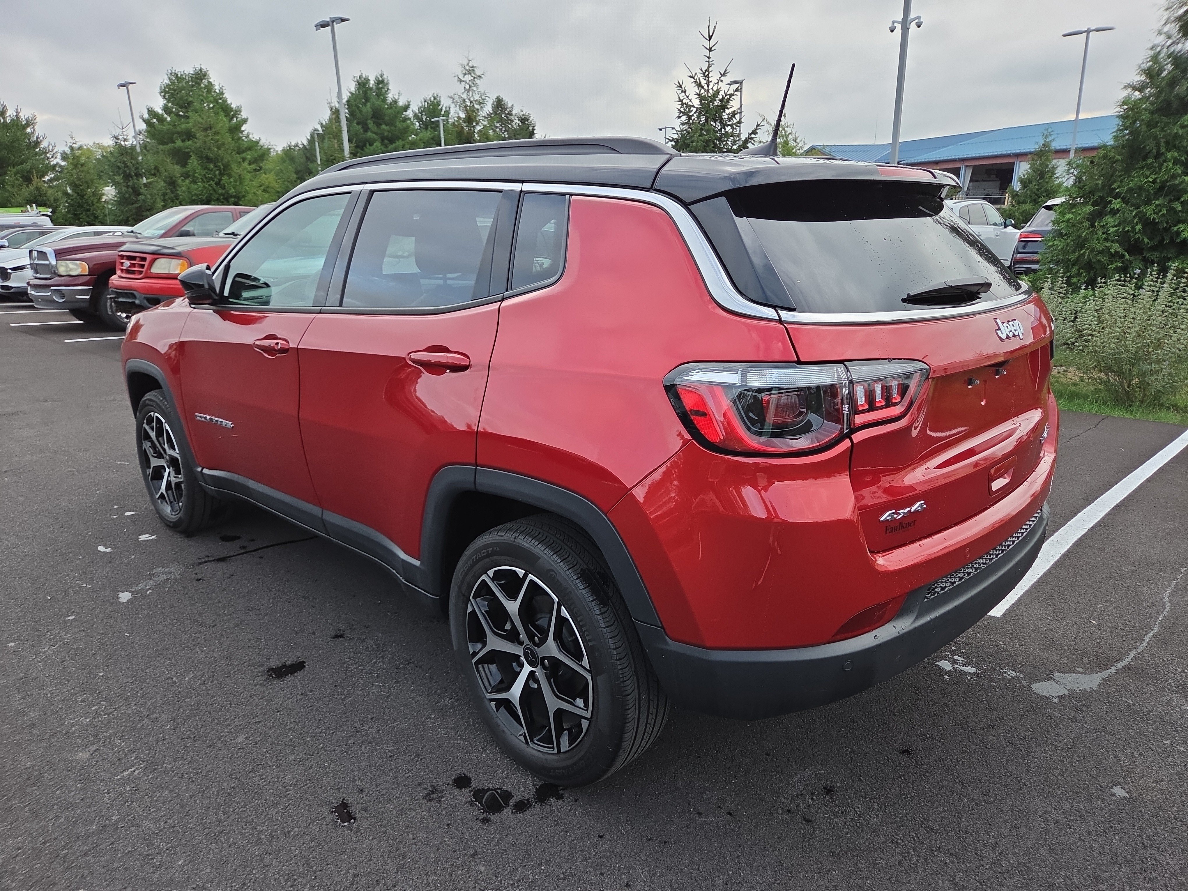 New 2026 Jeep Compass Limited AWD/4WD image 12