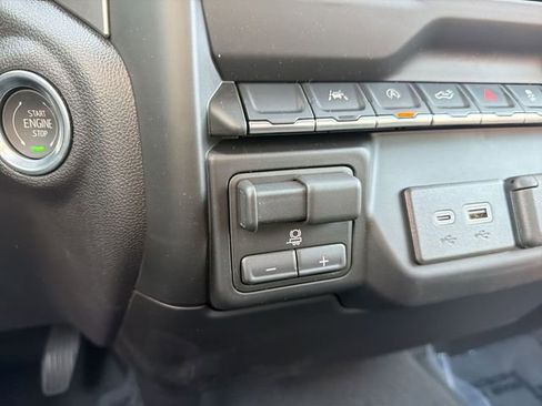 New 2026 Chevrolet Silverado 1500 Custom Trail Boss w/ LPO, Dark Essentials Package image 31