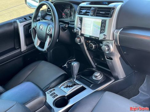 Certified 2024 Toyota 4Runner SR5 Premium w/ Moonroof Package AWD/4WD image 13