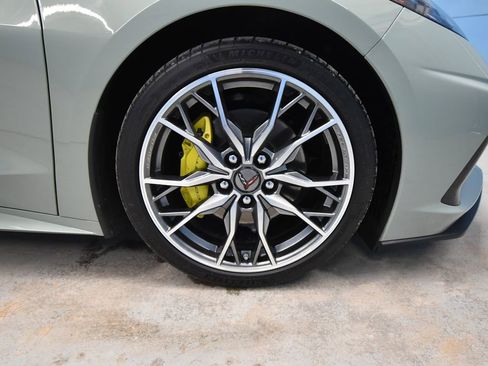 Used 2024 Chevrolet Corvette Stingray Preferred Cpe w/ Battery Protection Package image 40