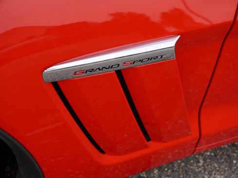 Used 2011 Chevrolet Corvette Grand Sport w/ Preferred Equipment Group RWD image 14