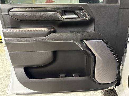 Used 2024 GMC Sierra 2500 AT4X image 24