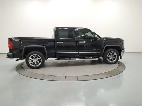 Used 2015 GMC Sierra 1500 SLT w/ SLT Crew Cab Value Package AWD/4WD image 8