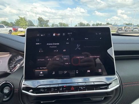 New 2026 Jeep Compass Trailhawk w/ Trailer Tow Group AWD/4WD image 17