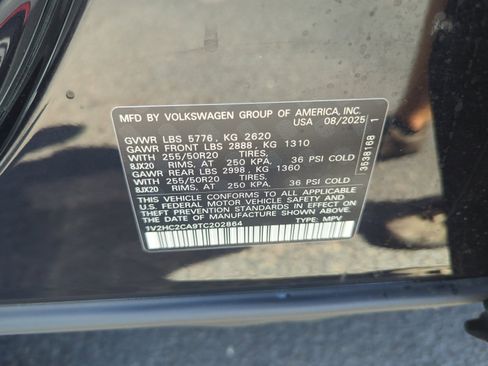 New 2026 Volkswagen Atlas Cross Sport SE image 24