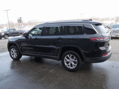 Used 2022 Jeep Grand Cherokee L Limited image 9