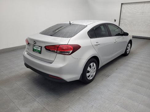 Used 2018 Kia Forte LX w/ LX Rear Camera Package FWD image 9
