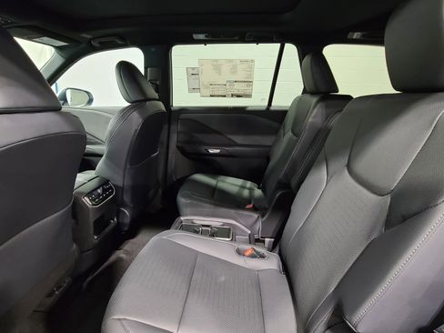 Used 2026 Lexus TX 350 AWD w/ Technology Package image 33