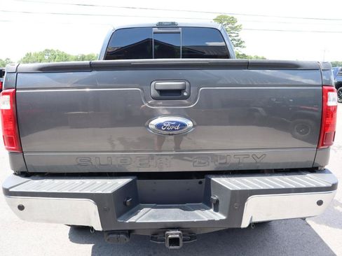 Used 2016 Ford F250 Lariat w/ Lariat Ultimate Package AWD/4WD image 8