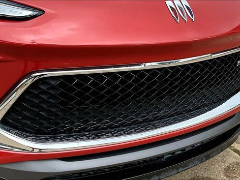 Used 2024 Buick Encore GX Sport Touring image 27