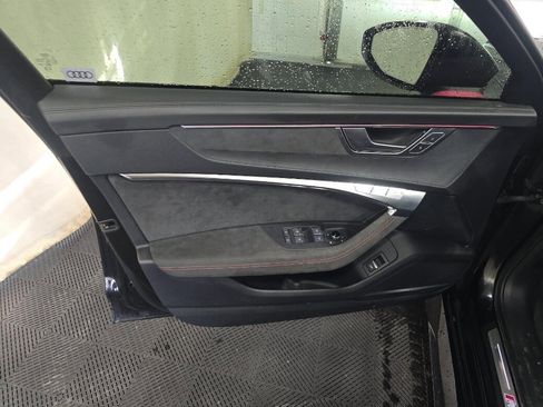 Used 2024 Audi RS 6 performance image 12