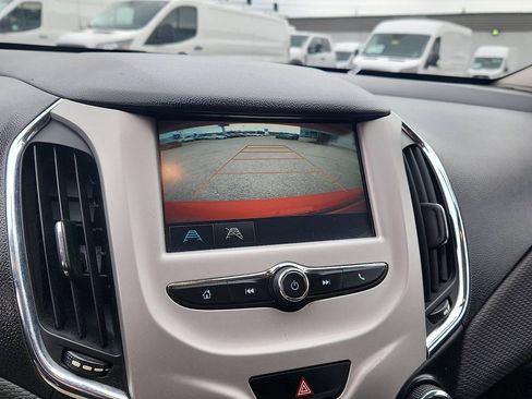 Used 2016 Chevrolet Cruze LS image 11