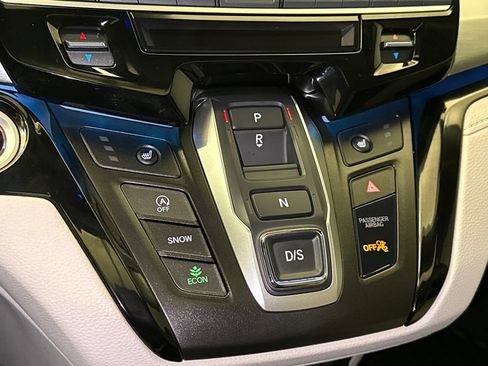 New 2026 Honda Odyssey Touring image 29