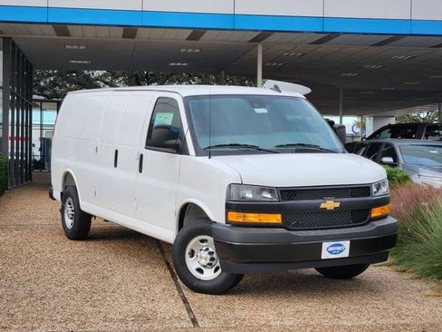 New 2025 Chevrolet Express 2500 Extended w/ Driver Convenience Package RWD image 4
