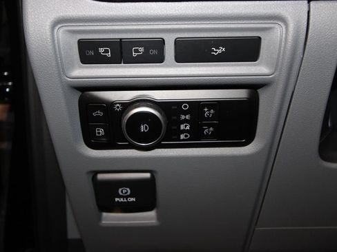 Used 2023 Ford F150 XLT w/ Equipment Group 302A High AWD/4WD image 9