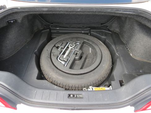 Used 2010 INFINITI G37 x w/ Premium Pkg image 37