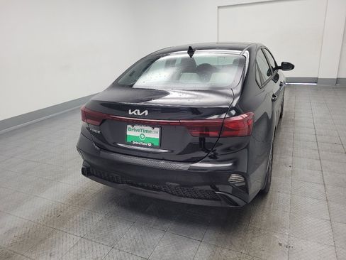 Used 2023 Kia Forte LXS FWD image 7