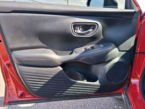 Used 2024 Honda HR-V Sport image 12