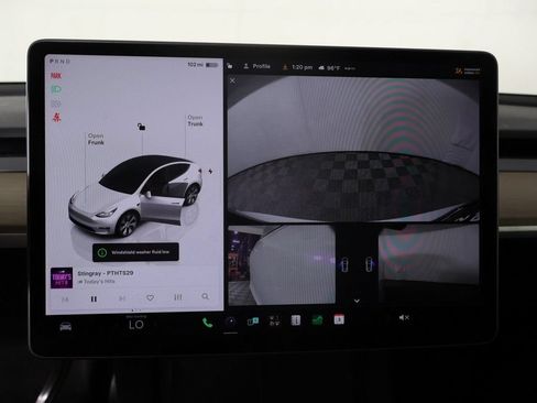 Used 2023 Tesla Model Y Long Range AWD/4WD image 43